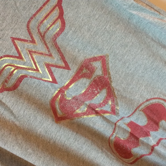 DC Comics Superhero Hi-Lo Tank - Size S - Picture 2 of 5